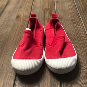 Toddler pink sneakers